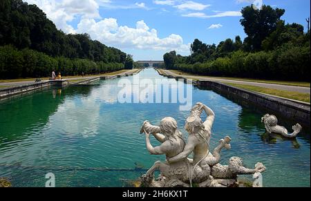 La Reggia di Caserta, costruita dalla Casa di Borbone-due Sicilie come loro residenza principale come re di Napoli Foto Stock