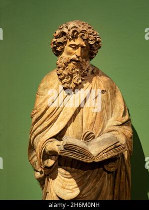 Santo Apostolo, circa 1515, Carver nella regione del Lago di Costanza, scultura di lime, Museo del Belvedere superiore, Vienna, Austria. Mostra l'età di Dürer, Austria alla porta del Rinascimento nel Museo Belvedere Foto Stock