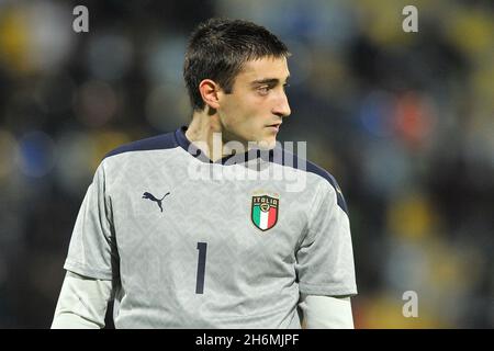 Frosinone, Italia. 16 novembre 2021. Stefano Turati Italia U21, durante la partita amichevole tra Italia e Romania risultato finale 4-2, partita disputata allo stadio Benito Stirpe di Frosinone. Frosinone, Italia, 16 novembre 2021. (Foto di Vincenzo Izzo/Sipa USA) Credit: Sipa USA/Alamy Live News Foto Stock