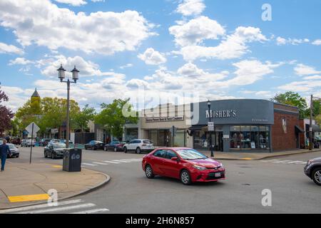 Edifici commerciali storici in Center Street a Pelham Street a Newton Center nella città di Newton, Massachusetts, ma, USA. Foto Stock