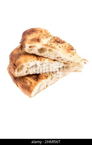 loafs di pitta pane isolato su bianco Foto Stock