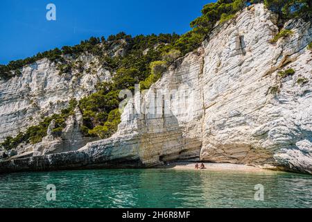 Italia Puglia Gargano - Costa tra Mattinata e Vieste Foto Stock