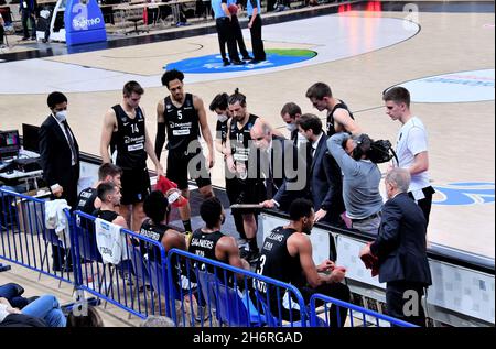 Trento, Italia. 17 novembre 2021. (Dolomiti energia Trentino) durante Dolomiti energia Trentino vs Slask Wroclaw, Campionato europeo di basket a Trento, Italia, Novembre 17 2021 Credit: Agenzia fotografica indipendente/Alamy Live News Foto Stock