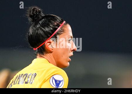 Hoffenheim, Germania. 17 novembre 2021. Hoffenheim, Germania, 17 novembre 2021: Jenni Hermoso (10 Barcellona) si presenta durante la partita di football della UEFA Womens Champions League Group tra il TSG 1899 Hoffenheim e il FC Barcelona al Dietmar-Hopp-Stadion di Hoffenheim, Germania. Daniela Porcelli /SPP Credit: SPP Sport Press Photo. /Alamy Live News Foto Stock