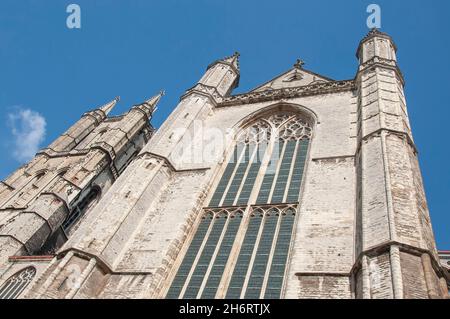 La statua di Ghent Alterpiece di Jan Van Eyck fuori dalla Cattedrale di San Bavo, Gand Foto Stock