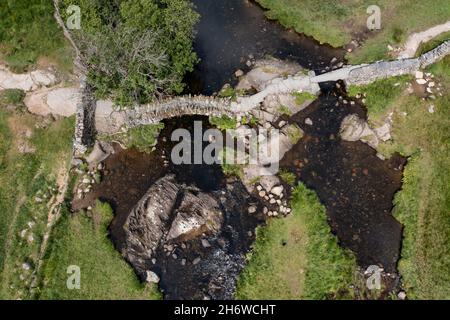 ponte di slaters in little langdale vista dall'alto Foto Stock