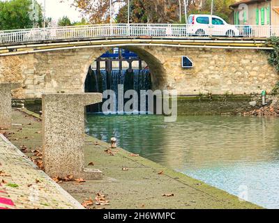 Canal du Midi a Villeneuve-lès-Béziers, Herault Foto Stock