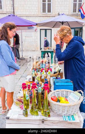 Mercato, Gunduliceva Poljana, Grad, città vecchia, Dubrovnik, Croazia Foto Stock