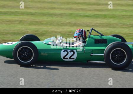 F1 1962 Lotus 24 Climax di Stephan Jostbl Goodwood Revival Set 2021 Foto Stock