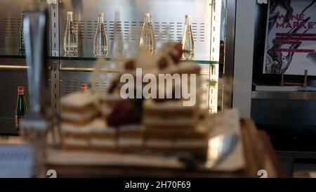 W Bangkok Hotel The Kitchen Table Sathorn Area Bangkok Thailandia Foto Stock