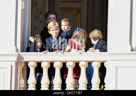 Monaco, Francia, 19 novembre 2021, Caroline di Hannover e Pierre Casiraghi durante le celebrazioni della Giornata Nazionale di Monaco, il 19 novembre 2021 a Monaco. Foto di David Niviere/ABACAPRESS.COM Foto Stock