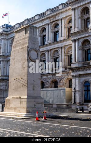 Victoria Westminster London Inghilterra UK, 7 novembre 2021, Cenotaph National War Memorial a Whitehall Central London Foto Stock