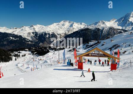 FRANCIA, SAVOIA (73), SAINT-BON-TARENTAISE, COURCHEVEL, PARCO DELLA FAMIGLIA Foto Stock