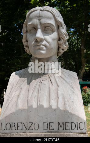 Statua busto di Lorenzo de Medici, a Villa Borghese, Roma Foto Stock