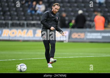 Swansea, Regno Unito. 20 Nov 2021. Josh Bowler #11 di Blackpool durante il riscaldamento pre-partita in , il 11/20/2021. (Foto di Craig Thomas/News Images/Sipa USA) Credit: Sipa USA/Alamy Live News Foto Stock