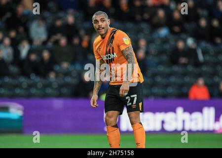 Hull, Regno Unito. 20 Nov 2021. Josh Magennis #27 di Hull City durante la partita a Hull, Regno Unito il 11/20/2021. (Foto di James Heaton/News Images/Sipa USA) Credit: Sipa USA/Alamy Live News Foto Stock