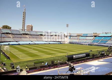 Montevideo, Uruguay, USA. 20 Nov 2021. Finale Copa Sudamericana: Atletico Paranaense e Red Bull Bragantino. 20 novembre 2021, Montevideo, Uruguay: Vista generale dello stadio Centenario di Montevideo, Uruguay, che si esibirà nella partita di calcio tra le squadre di Athletico Paranaense e Red Bull Bragantino, valida per la finale della Copa Sudamericana, sabato 20. Credit: LECO Viana/TheNews2 (Credit Image: © Leco Viana/TheNEWS2 via ZUMA Press Wire) Foto Stock