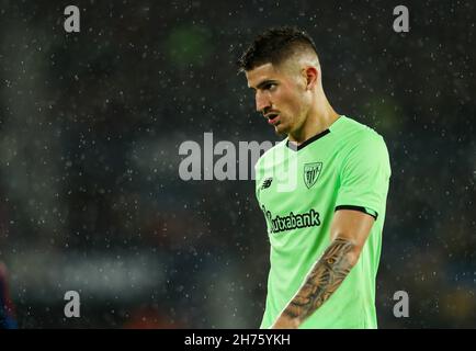 Oihan Sancet of Athletic durante il campionato spagnolo Liga partita di calcio tra Levante UD e Athletic Club Bilbao il 19 novembre 2021 allo stadio Ciutat de Valencia di Valencia, Spagna - Foto: Ivan Terron/DPPI/LiveMedia Foto Stock