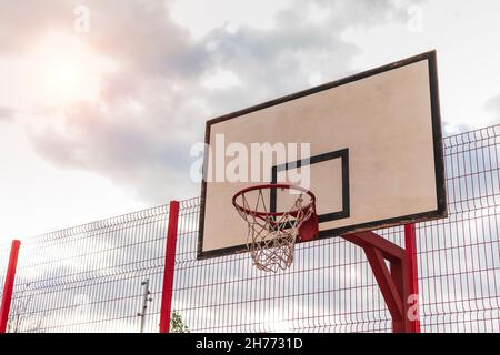 basket hoop vista anteriore dunk sparare gioco pattern vuoto .concept play Foto Stock