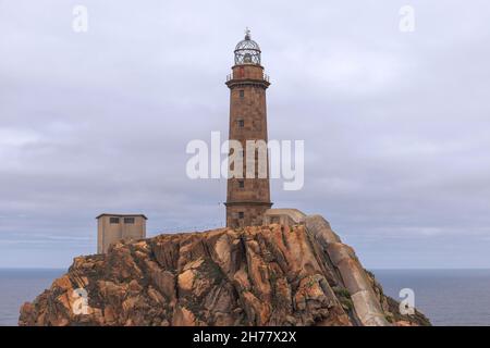 Faro di Cabo Vilan in Death Coast, Galizia, Spagna Foto Stock