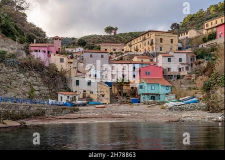 L'antico porto di Gorgona Scalo, Livorno, Italia Foto Stock