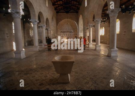 La Chiesa della moltiplicazione dei pani e dei pesci, è una chiesa cattolica romana situato in Tabgha, sul nord-ovest riva del mare di Galilea Foto Stock