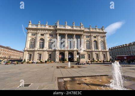 Palazzo Madama (Palazzo Madama) 1718 - 1721 in Piazza Castello, Torino Piemonte, Italia. Sito patrimonio dell'umanità dell'UNESCO. Foto Stock