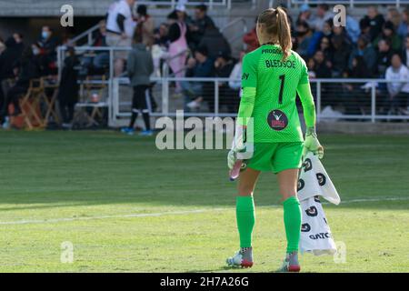 Louisville, Stati Uniti. 20 Nov 2021. Louisville, USA, November20th 20 Aubrey Bledsoe (1 Washington Spirit) durante la partita di calcio del campionato nazionale di calcio femminile tra lo Washington Spirit e le Chicago Red Stars al Lynn Family Stadium di Louisville, Stati Uniti. **NESSUN USO COMMERCIALE** Kat Farris/Sports Press Photo Credit: SPP Sport Press Photo. /Alamy Live News Foto Stock