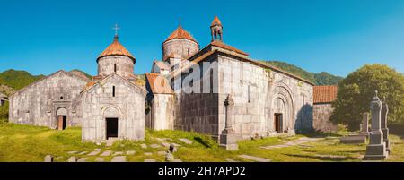 Vista panoramica di un pittoresco complesso monastico di Haghpat nella regione di Lori in Armenia. E' inclusa nella Lista del Patrimonio Mondiale dell'Umanita' dell'UNESCO Foto Stock