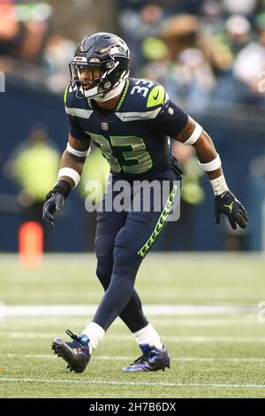 Seattle, Stati Uniti. Seattle, WA, Stati Uniti. 21 Nov 2021. Seattle Seahawks sicurezza Jamal Adams (33) durante una partita tra gli Arizona Cardinals e Seattle Seahawks al Lumen Field di Seattle, Washington. I Cardinali vincono il 23-13. Sean Brown/CSM/Alamy Live News Credit: CAL Sport Media/Alamy Live News Foto Stock