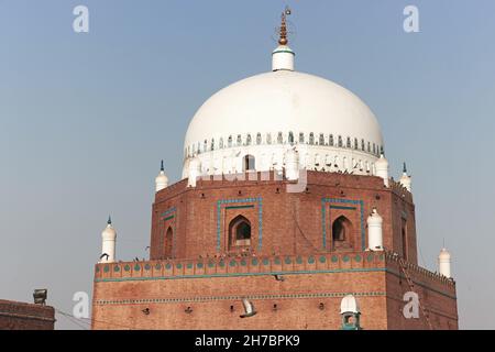 Tomba di Shah RukN e Alam, Bahauddin Zakaria a Multan, provincia del Punjab, Pakistan Foto Stock