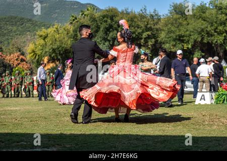 Monterrey Mexico Equestrian Venue for the Major League Show Jumping Event People dancing Jarabe Tapatio Foto Stock