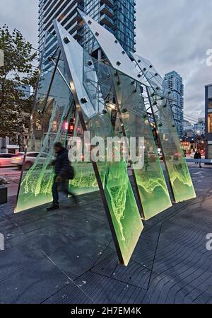 Grasett Park celebra la risposta della città di Toronto, in particolare i suoi medici, infermieri e altri operatori sanitari, al flusso di Foto Stock