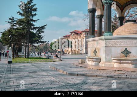 Magnifiche incisioni e dipinti chiamati come fontana tedesca (alman cesesi) Foto Stock