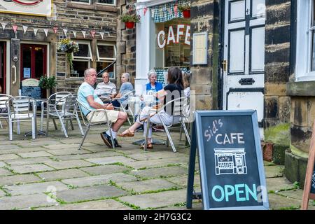 Il caffè SID a Holmfirth è stato regolarmente presentato in Last of the Summer Wine. Foto Stock