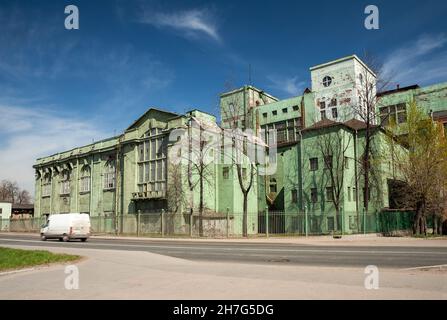 Vecchio edificio abbandonato della centrale termica 'Ottobre Rosso' costruito all'inizio del 20 ° secolo, San Pietroburgo, Russia Foto Stock