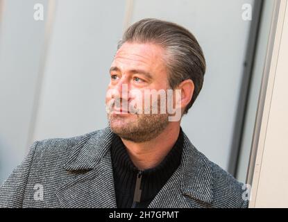 Amburgo, Germania. 22 novembre 2021. Il cantante Sasha. Il 05.01.2022 Sasha avrà 50 anni. Credit: Daniel Bockwoldt/dpa/Alamy Live News Foto Stock