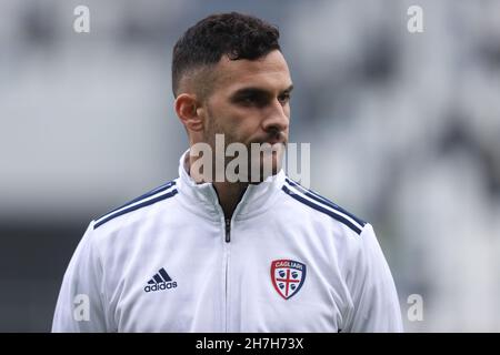 Stadio MAPEI, Reggio Emilia, Italia, 21 novembre 2021, Charalampos Lykogiannis (Cagliari Calcio) in occasione di US Sassuolo vs Cagliari Calcio - italiano SO Foto Stock