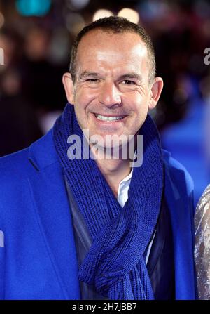 Martin Lewis partecipa all'ITV Palooza che si è tenuto presso il Royal Festival Hall, Southbank Centre, Londra. Data foto: Martedì 23 novembre 2021. Foto Stock