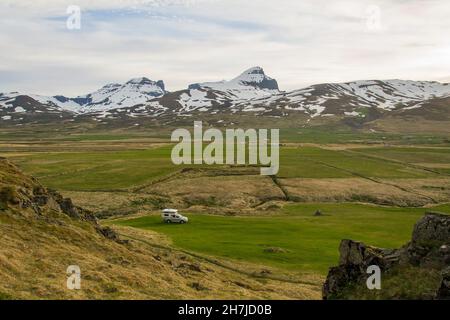 Posto auto nella campagna vicino Egilsstadir, Islanda Foto Stock