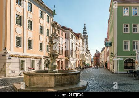 Fontana presso l'Obermarkt a Goerlitz, Sassonia, Germania Foto Stock