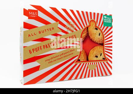 M&S 6 All Butter Puff Pasticceria Mince Pies Foto Stock