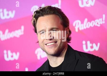 Londra, Regno Unito. 23 novembre 2021. Olly Murs partecipa all'ITV Palooza che si tiene presso il Royal Festival Hall, Southbank Centre, Londra. Data foto: Martedì 23 novembre 2021. Il credito fotografico dovrebbe essere: Matt Crossick/Empics/Alamy Live News Foto Stock