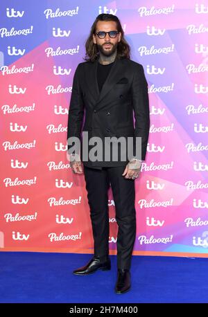 23 novembre 2021, Londra, Regno Unito. Pete Wicks arriva all'ITV Palooza!, Royal Festival Hall, Londra. Credit: Doug Peters/EMPICS/Alamy Live News Foto Stock