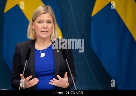 (211124) -- STOCCOLMA, 24 novembre 2021 (Xinhua) -- la foto di handout non è stata datata e mostra Magdalena Andersson, il nuovo primo ministro svedese. Mercoledì il parlamento svedese ha eletto Magdalena Andersson come nuovo primo Ministro del paese, la prima PM femminile nella storia svedese. Andersson è in carica dopo un incontro con il re Carl XVI Gustaf venerdì, concedendo meno di dieci mesi per prepararsi alle elezioni generali della Svezia del 2022. (Ninni Andersson/Regeringskansliet/Handout via Xinhua) Foto Stock