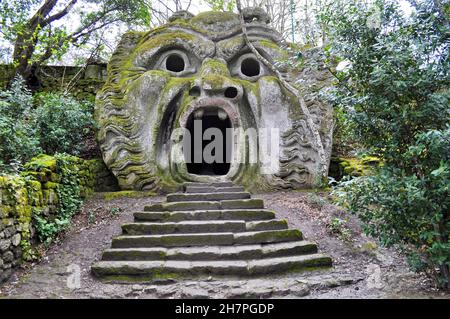 Bomarzo, Viterbo, Lazio, Italia - Parco dei Mostri (XVI secolo) - l'Ogre, il mostro simbolo del parco. Foto Stock