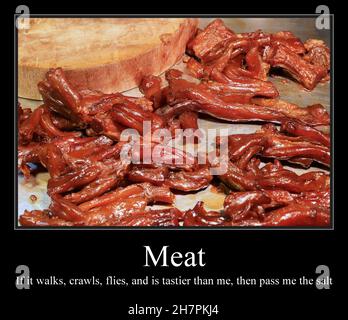 Gli amanti della carne diedano meme divertenti per la condivisione dei social media. Barbeque scherzo. Poster dimostrativo. Foto Stock