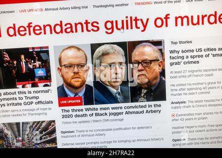 "Tutti gli imputati colpevoli di omicidio" il titolo del sito web della CNN in seguito ai verdetti 'colpevoli' del processo per omicidio di Ahmaud Arbery del 24 novembre 2021. Foto Stock