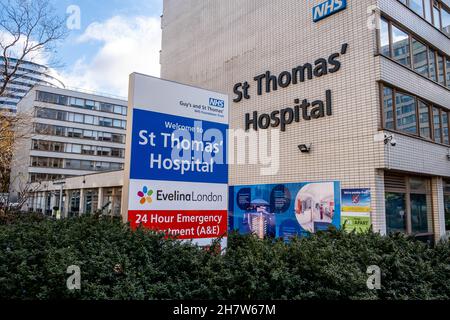 Waterloo London Inghilterra UK, novembre 21 2021, St Thomas’ Major London Teaching Hospital and Accident and Emergency Department Foto Stock
