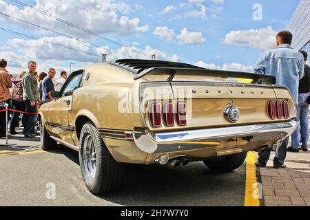 Kiev, Ucraina. Maggio 25, 2013. Ford Mustang Mach 1 1969. Muscolo auto. Auto retrò Foto Stock